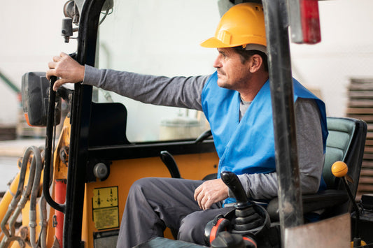 Maximiza tu Productividad: Descubre los Beneficios en la Renta de Equipos Industriales de Calidad